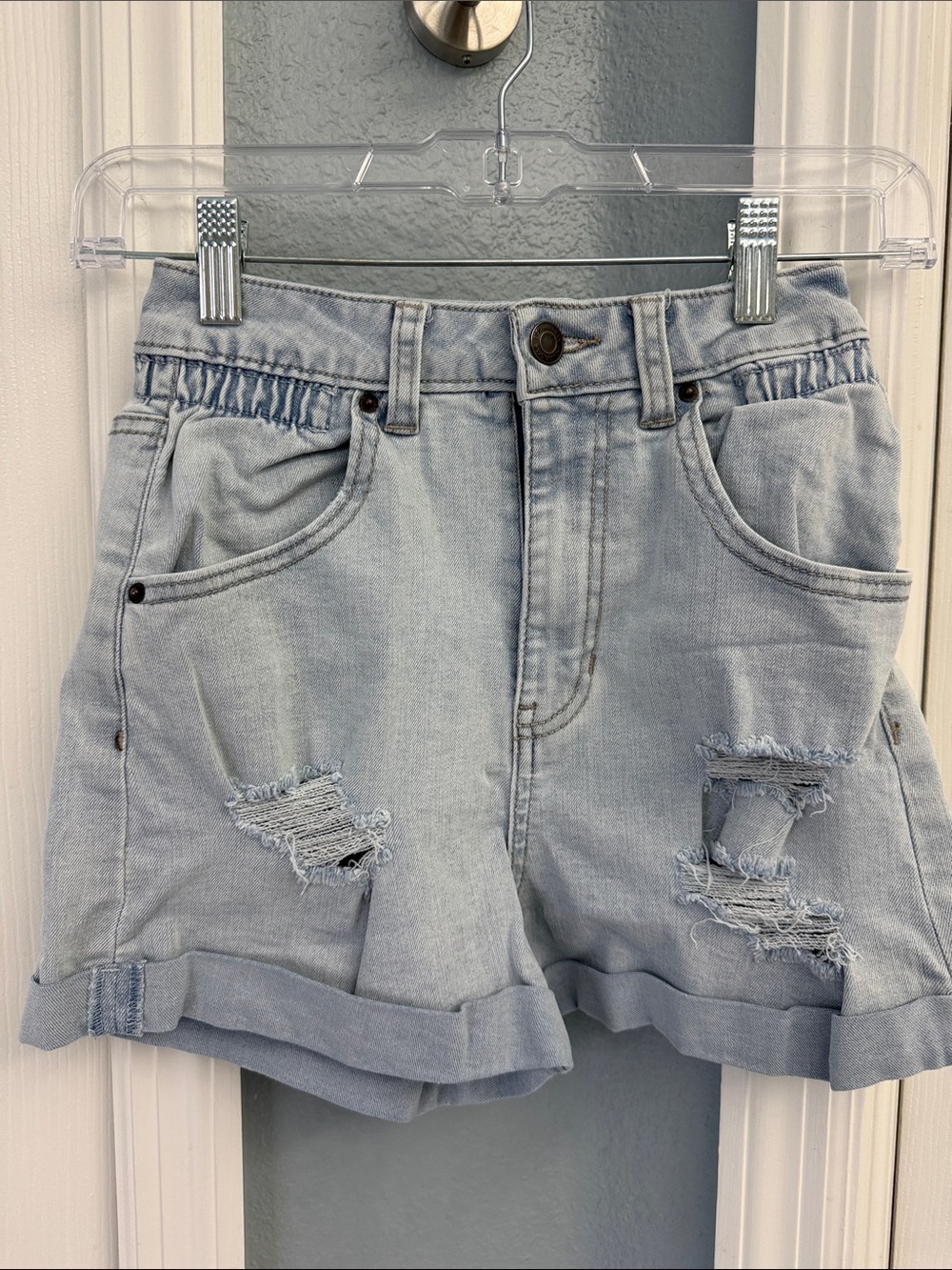 Vanilla Star mom shorts distressed size 1